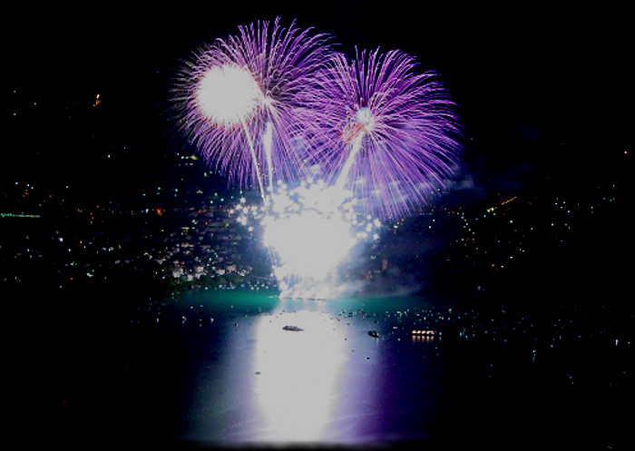 Fireworks in Spiez / Photo: Fritz Bieri